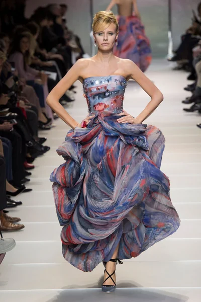 Look 63